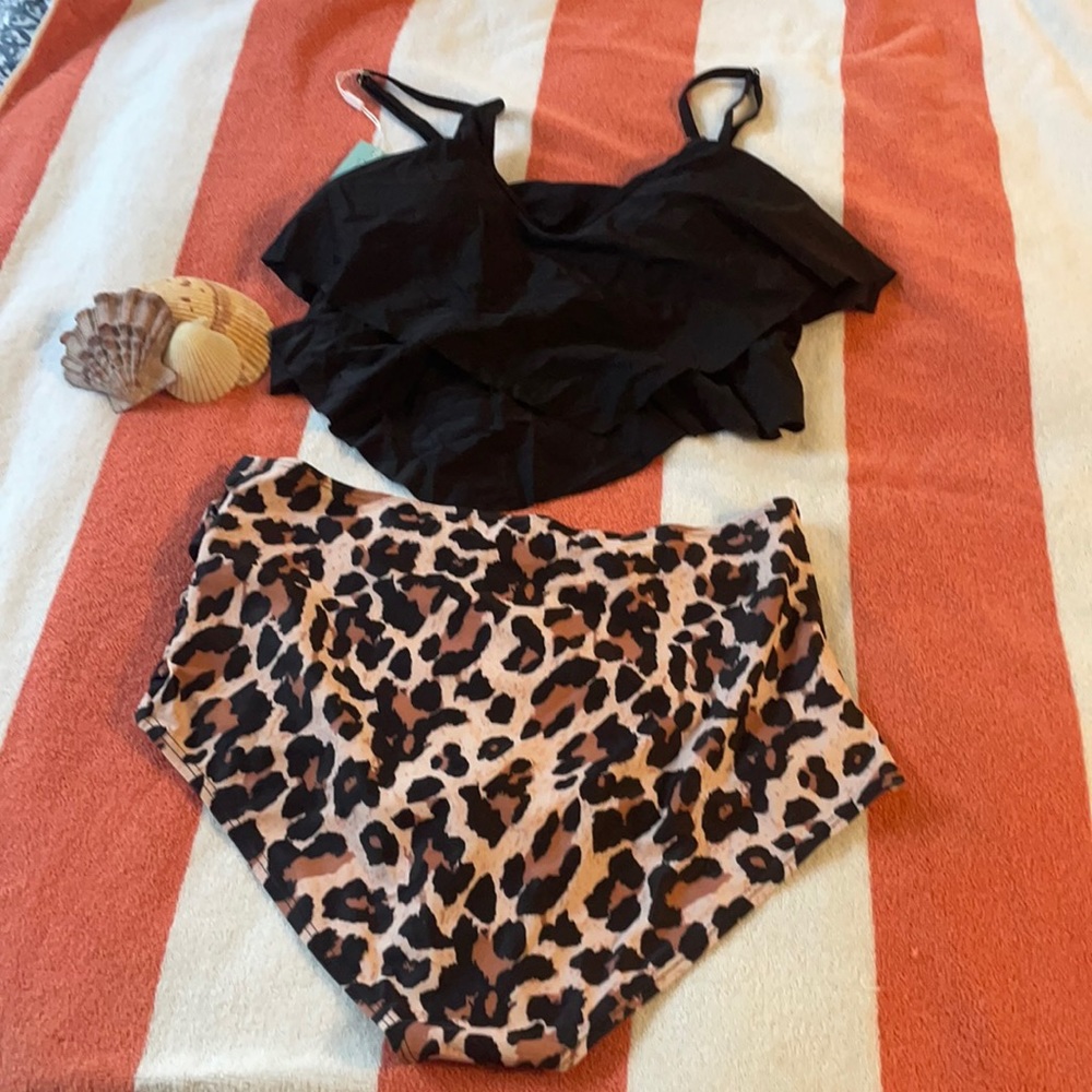 New with tag two piece flattering swimsuit